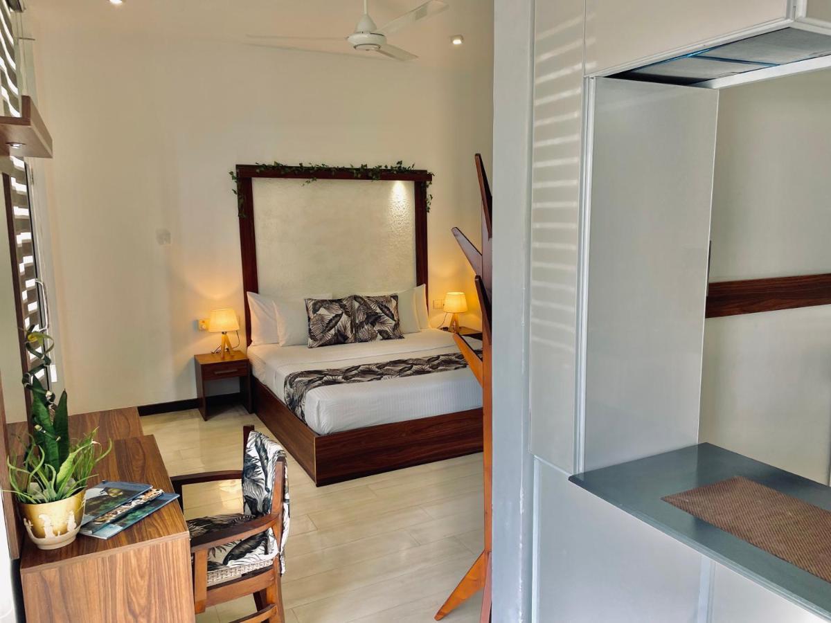 8 Plus Luxury Apartments Negombo Exterior foto