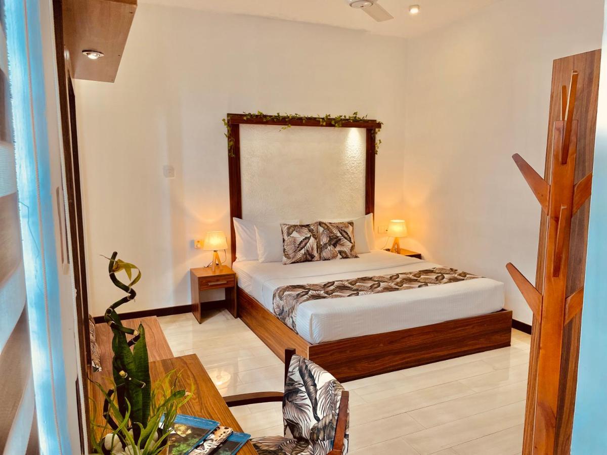 8 Plus Luxury Apartments Negombo Exterior foto