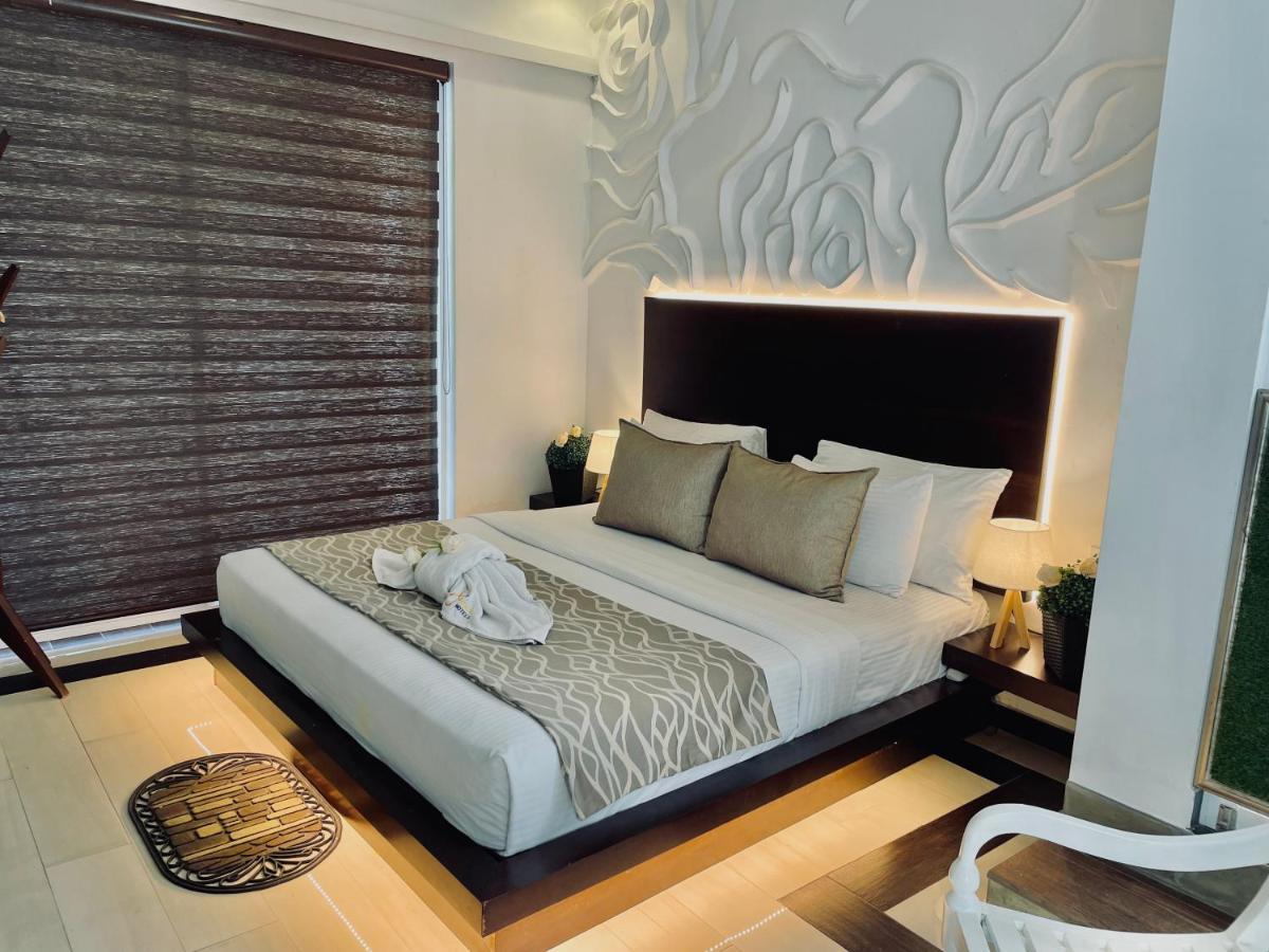 8 Plus Luxury Apartments Negombo Exterior foto