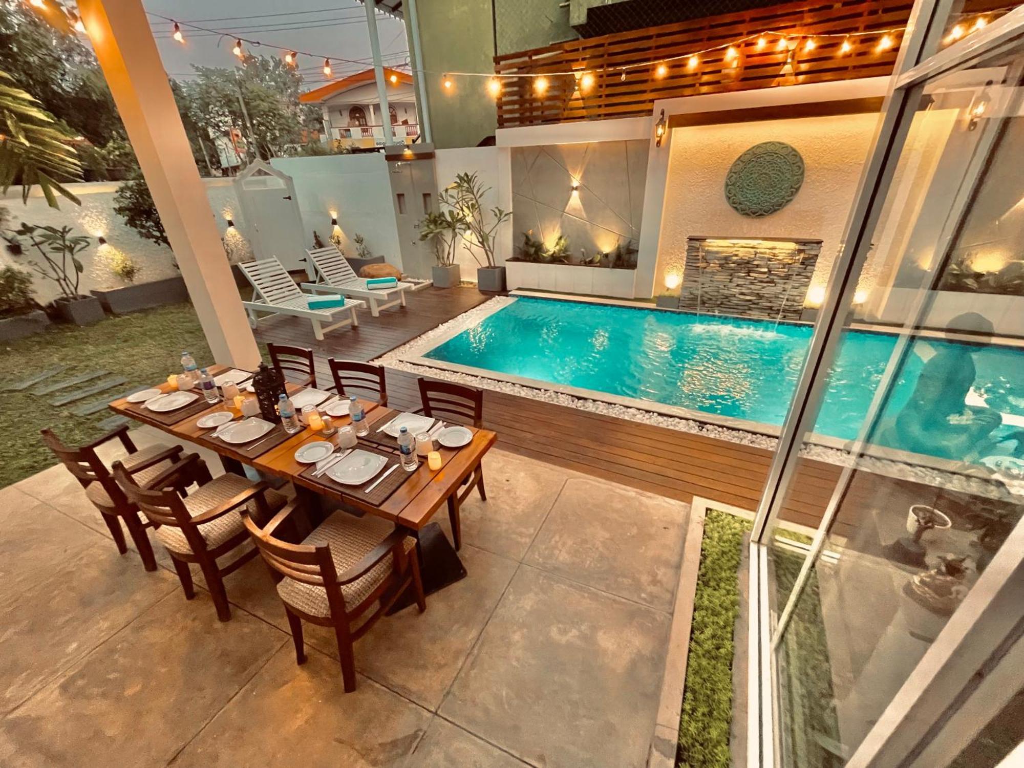 8 Plus Luxury Apartments Negombo Exterior foto