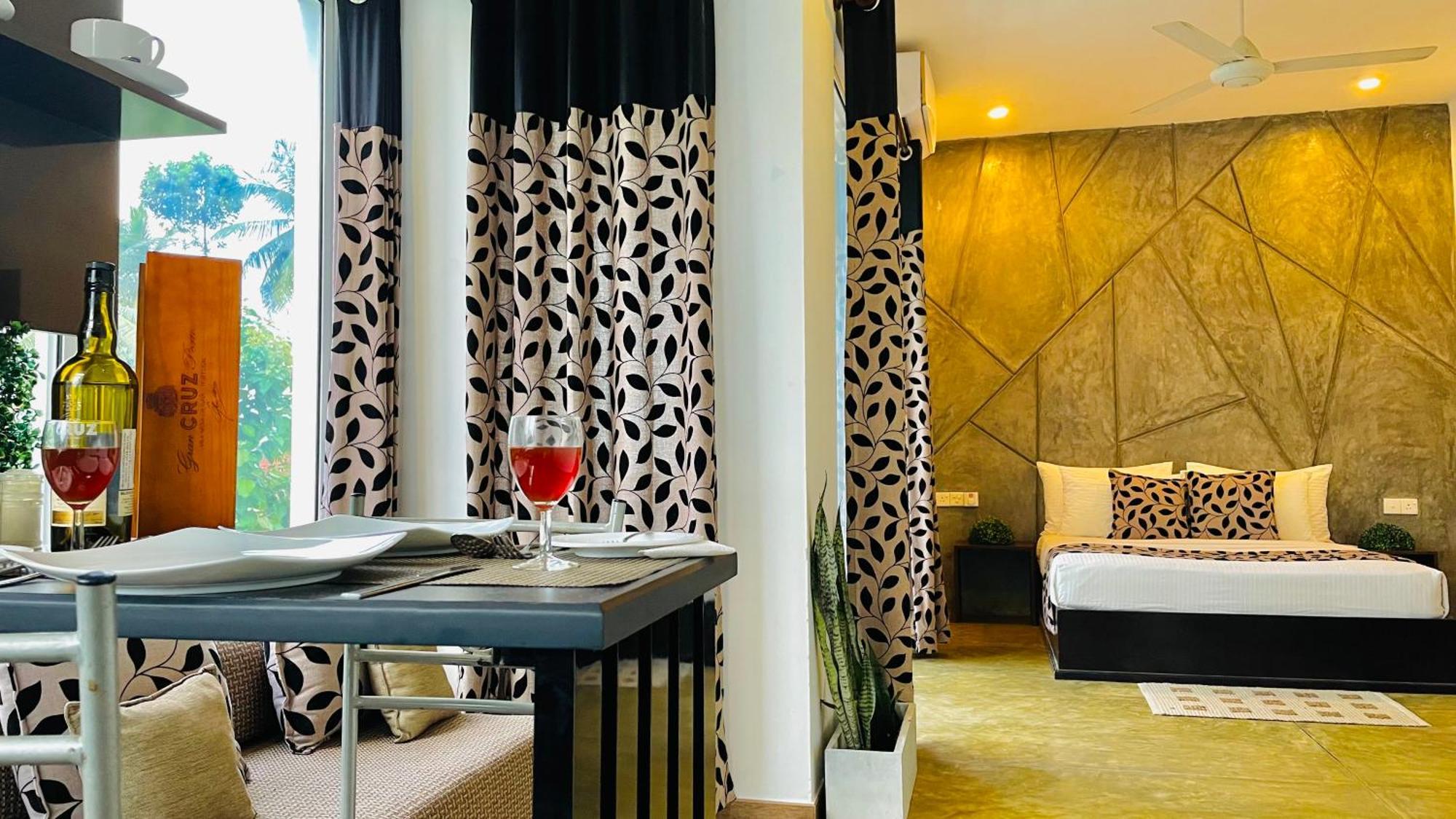 8 Plus Luxury Apartments Negombo Exterior foto